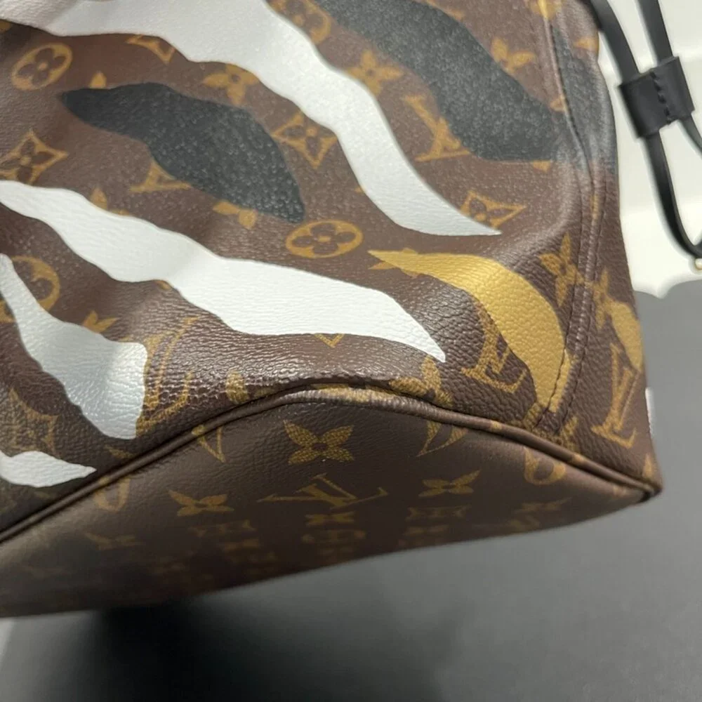 Louis Vuitton Monogram Neverfull MM Gold/Silver (JB1064)